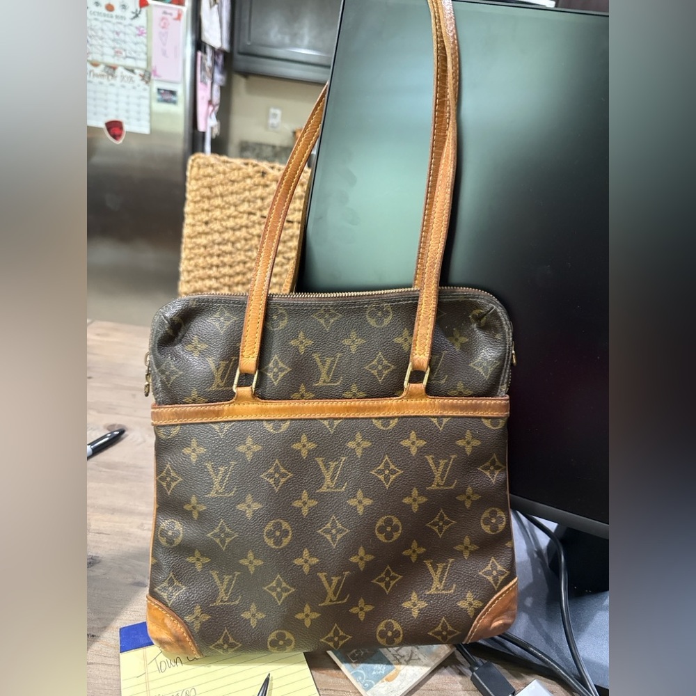 Price Drop!!! Authentic Louis Vuitton Coussin GM Shoulder Bag.